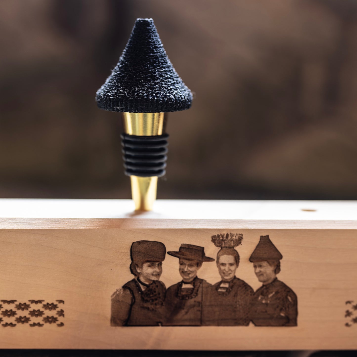 KOPFBEDECKUNGEN Flaschenstopfen